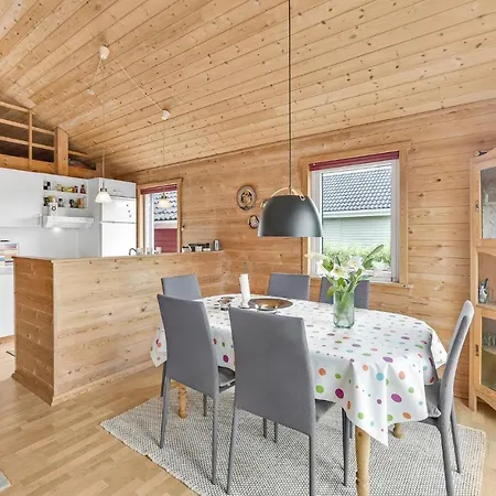 2 Bedroom In Feriehus Hemmet