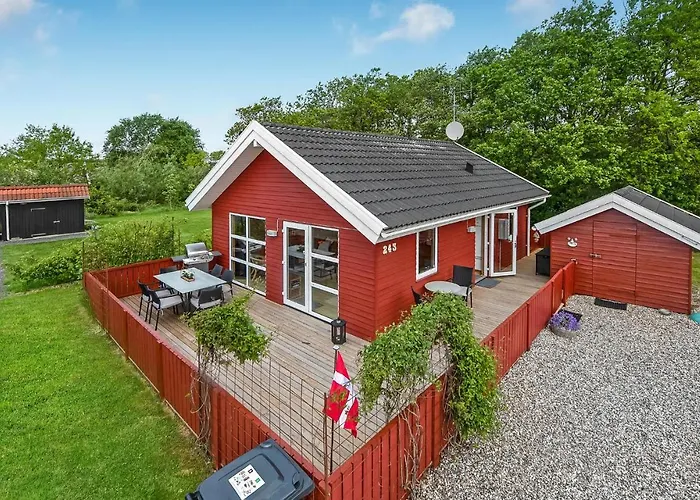 2 Bedroom In * Hemmet