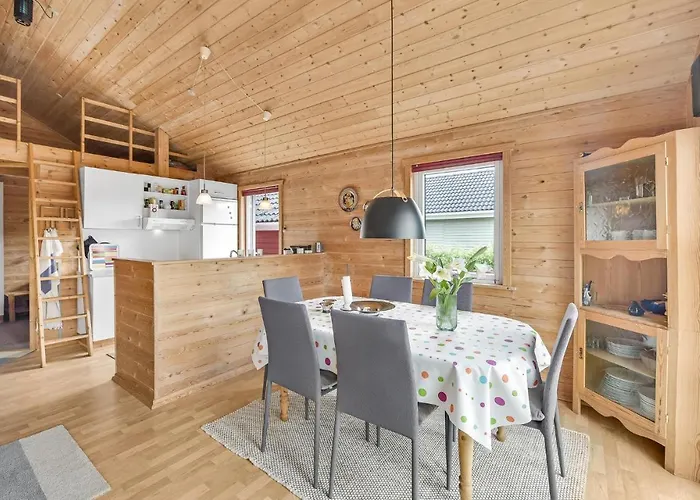 2 Bedroom In Feriehus Hemmet